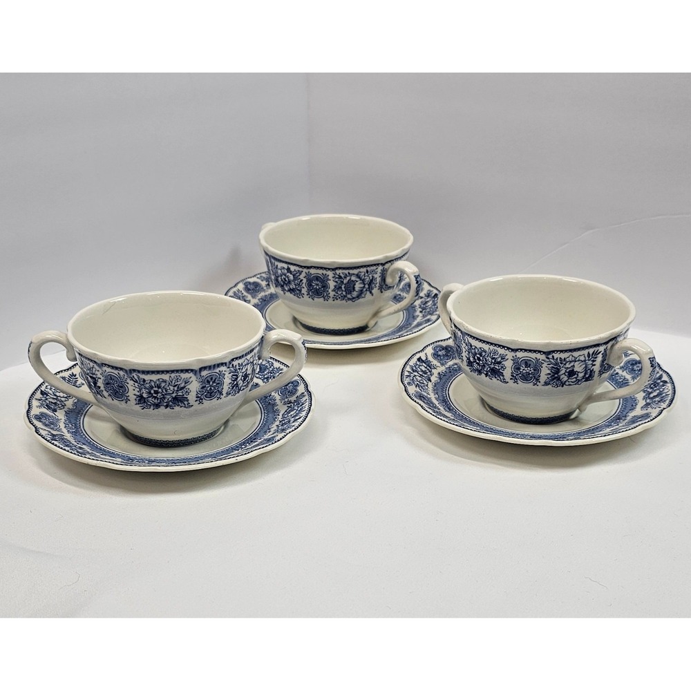 Set‎ of 3 Vintage Wedgwood Yale University Blue Bouillon Cups & Saucers Branford